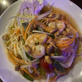 BalaMao - Spicy papaya salad - Thai Near Me - Boston, Massachusetts
