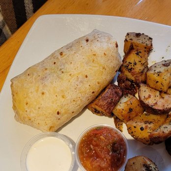Corner Cafe - Breakfast & Brunch Near Me - Newport, Rhode Island