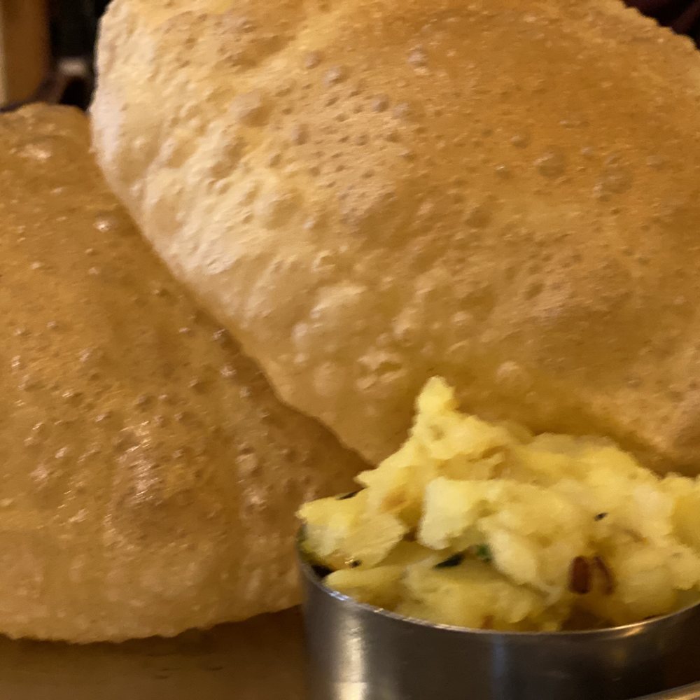 Adyar Ananda Bhavan - Poori Set - Indian Near Me - New York, New York Adyar Ananda Bhavan - Poori Set - Indian Near Me - New York, New York