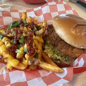 Daddy’s Chicken Shack - Nashville Daddy Meal with Loaded Fries - Chicken Shop Near Me - Colleyville, Texas
