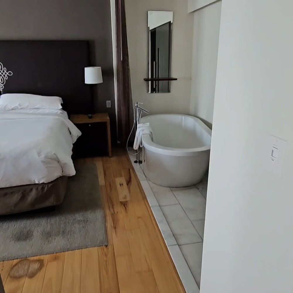 Andaz Napa - Bedroom and tub , junior suite - Hotels Near Me - Napa, California Andaz Napa - Bedroom and tub , junior suite - Hotels Near Me - Napa, California