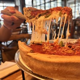 GIORDANO’S - Updated February 2026 - 3462 Photos & 2748 Reviews - 3619 ...