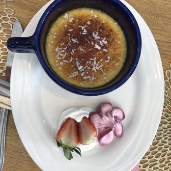 Sand Pebbles Restaurant - Coconut creme brûlée - Sushi Bars Near Me - Aurora, Ohio