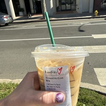 Starbucks - Coffee & Tea Near Me - Los Angeles, California Starbucks - Coffee & Tea Near Me - Los Angeles, California