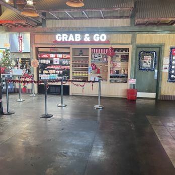 Portillo's Moreno Valley - Burgers Near Me - Moreno Valley, California Portillo's Moreno Valley - Burgers Near Me - Moreno Valley, California