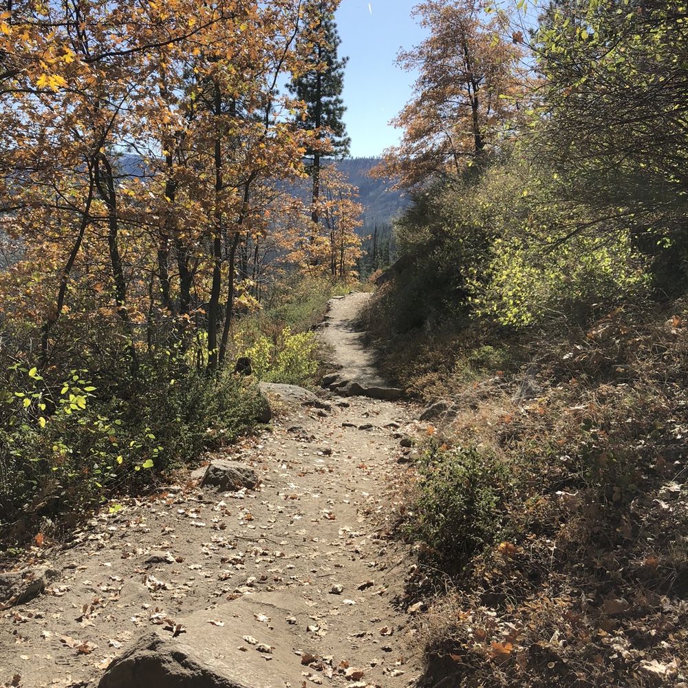 Illilouette Fall - Hiking Near Me - Mariposa, California Illilouette Fall - Hiking Near Me - Mariposa, California