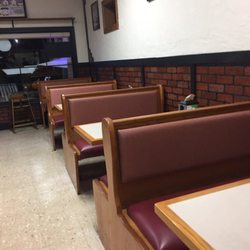 Cohasset Pizza House -- 130 King Street / Route 3A, Cohasset Interior