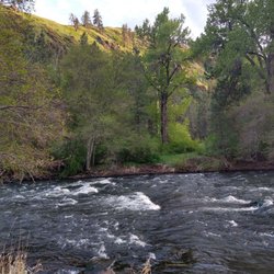 Shilo Troy Resort - The Wenaha River at Troy, Oregon