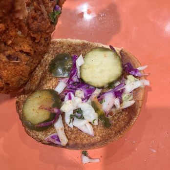 Dave's Hot Chicken - Single Slider - Chicken Shop Near Me - Oakland, California