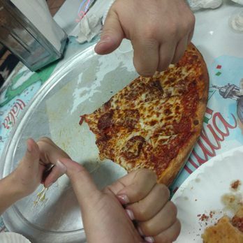 Milan's Pizza - Pizza Near Me - Lathrop, California
