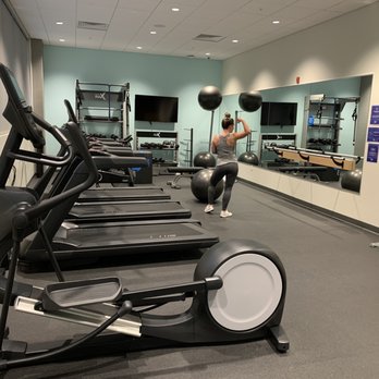 Tru by Hilton Indianapolis Downtown - Maria showing off those guns in the Tru gym. - Hotels Near Me - Indianapolis, Indiana Tru by Hilton Indianapolis Downtown - Maria showing off those guns in the Tru gym. - Hotels Near Me - Indianapolis, Indiana