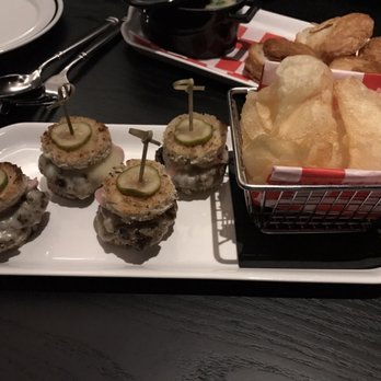 BLVD Steakhouse - Patty melts - New American Near Me - Chicago, Illinois
