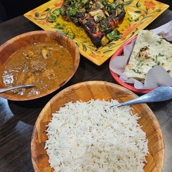 Kabab House - Top: Chicken Tandoori, garlic naan, rice and shrimp curry - Kebab Near Me - Clifton Park, New York Kabab House - Top: Chicken Tandoori, garlic naan, rice and shrimp curry - Kebab Near Me - Clifton Park, New York