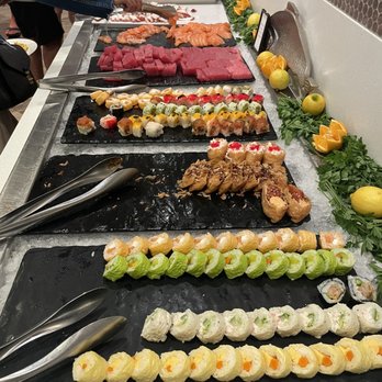 Cafe Sierra - Sushi bar - New American Near Me - Universal City, California