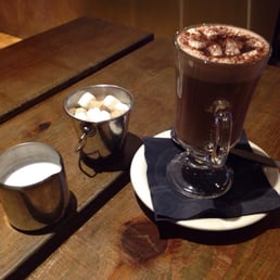 Hot chocolate with marshmallows