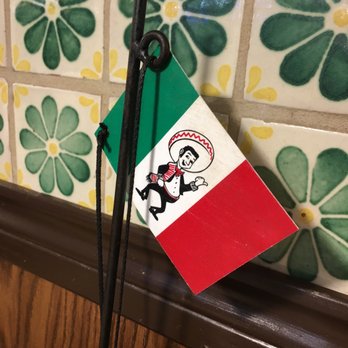 Panchos Mexican Buffet - a mexican flag on a table - Mexican Near Me - Fort Worth, Texas Panchos Mexican Buffet - a mexican flag on a table - Mexican Near Me - Fort Worth, Texas