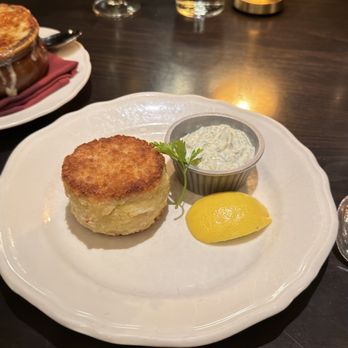 Trivoli Tavern - Baked Crab Cake - American Near Me - Chicago, Illinois