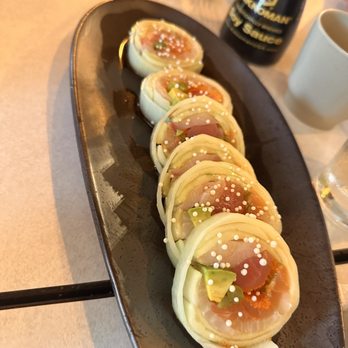 Suri Sushi Thai - Sashimi su Roll - Ramen Near Me - Weston , Florida
