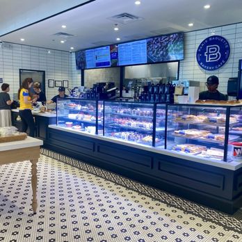 Paris Baguette - Bakeries Near Me - Fredericksburg, Virginia Paris Baguette - Bakeries Near Me - Fredericksburg, Virginia