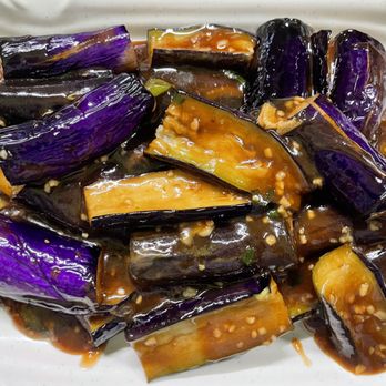 Yen's Cafe - #105 Eggplant with garlic sauce - Vietnamese Near Me - Hilo, Hawaii Yen's Cafe - #105 Eggplant with garlic sauce - Vietnamese Near Me - Hilo, Hawaii