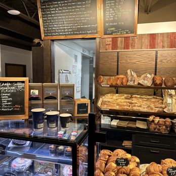 Cannelle Patisserie - Inside Friday 6:30am 4/5/2024 - Coffee & Tea Near Me - Birmingham, Michigan Cannelle Patisserie - Inside Friday 6:30am 4/5/2024 - Coffee & Tea Near Me - Birmingham, Michigan