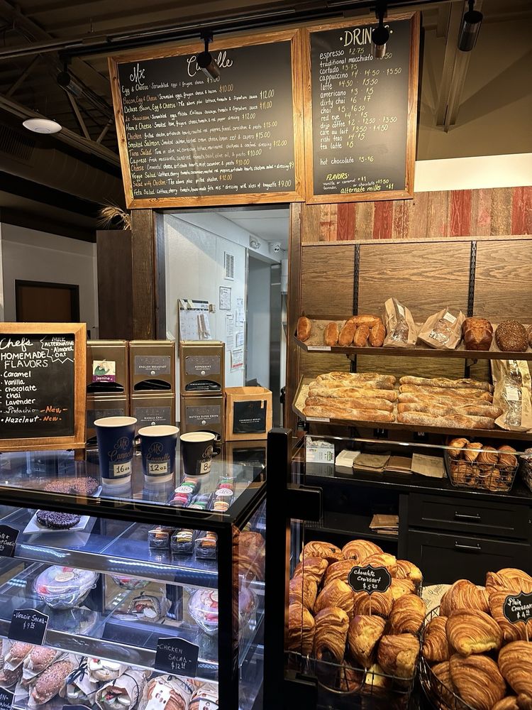 Social spots from Cannelle Patisserie
