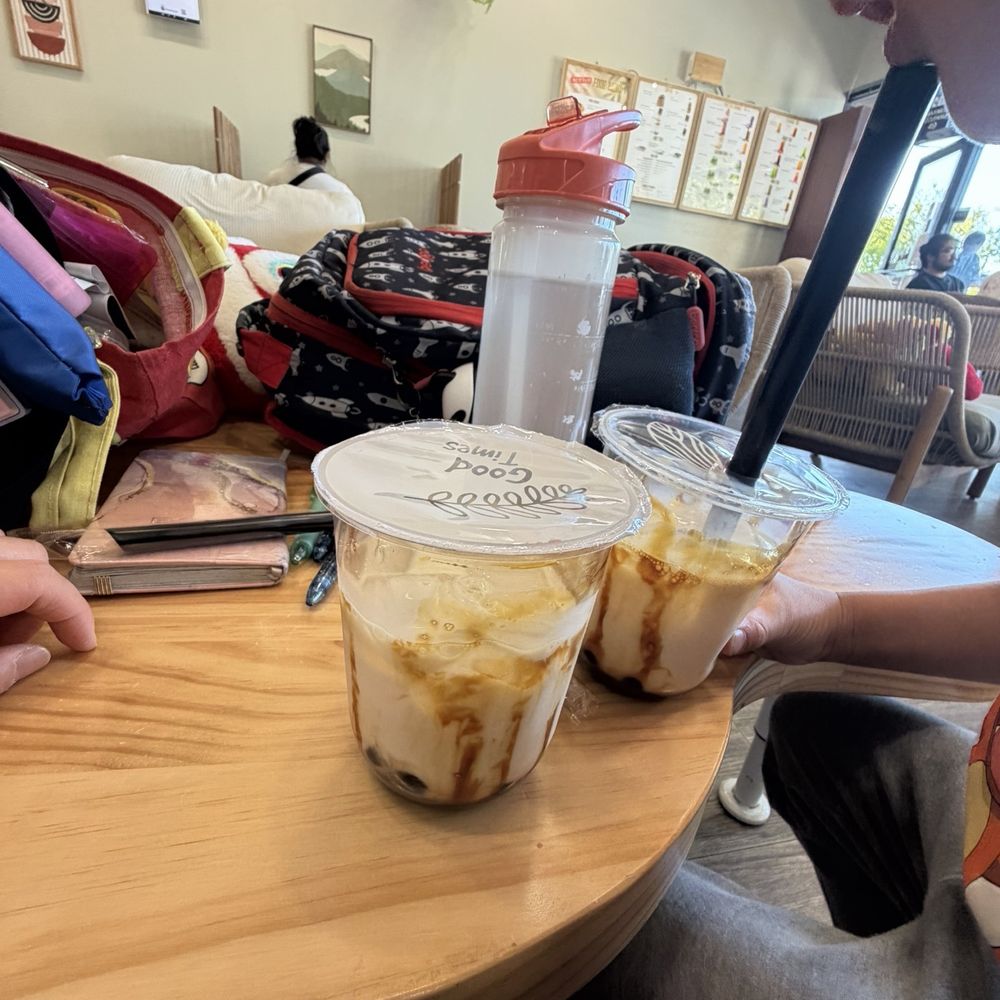 Tea Again - split cup option for the kiddos - Bubble Tea Near Me - Elk Grove, California Tea Again - split cup option for the kiddos - Bubble Tea Near Me - Elk Grove, California