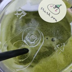 Mochi Mochi - Matcha latte froth