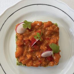 TARTARE DI SALMONE (salmon tartar)