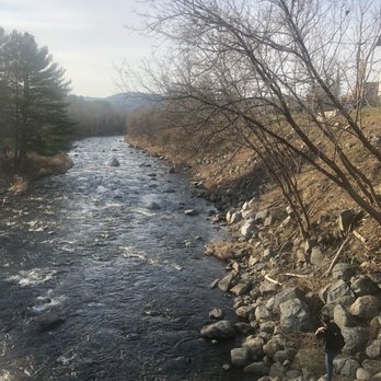 Riverwalk Covered Bridge - Landmarks & Historical Buildings Near Me - Littleton, New Hampshire
