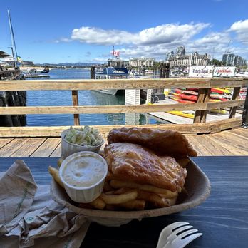 Red Fish Blue Fish - Halibut fish n chips was my favorite. The chip. were HUGE and delicious! - Fish & Chips Near Me - Victoria, British Columbia Red Fish Blue Fish - Halibut fish n chips was my favorite. The chip. were HUGE and delicious! - Fish & Chips Near Me - Victoria, British Columbia