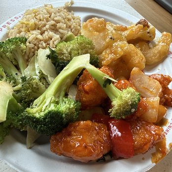 Panda Express - Dynamite Sweet and sour chicken and Honey Walnut shrimp plate - Chinese Near Me - Winston Salem, North Carolina Panda Express - Dynamite Sweet and sour chicken and Honey Walnut shrimp plate - Chinese Near Me - Winston Salem, North Carolina