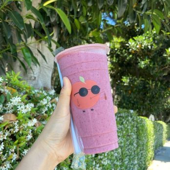Whata Peach - Juice Bars & Smoothies Near Me - Studio City, California Whata Peach - Juice Bars & Smoothies Near Me - Studio City, California