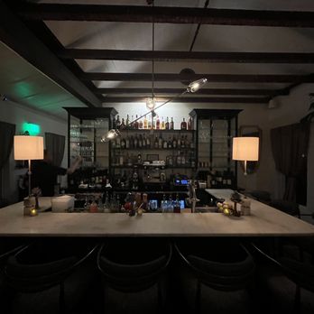 Southbound - Bar area - Cocktail Bars Near Me - Charleston, South Carolina Southbound - Bar area - Cocktail Bars Near Me - Charleston, South Carolina