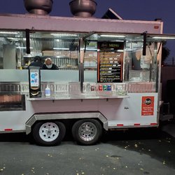 Sarks City Grill On Wheels
