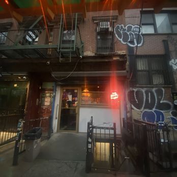 Scarr's Pizza - Pizza Near Me - New York, New York Scarr's Pizza - Pizza Near Me - New York, New York