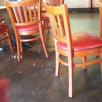 Pizza Hut - tables and chairs in a restaurant - Pizza Near Me - Pleasanton, Texas Pizza Hut - tables and chairs in a restaurant - Pizza Near Me - Pleasanton, Texas