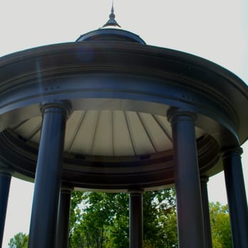 Harrison Park - Gazebo. Simple and new. - Parks Near Me - Columbus, Ohio