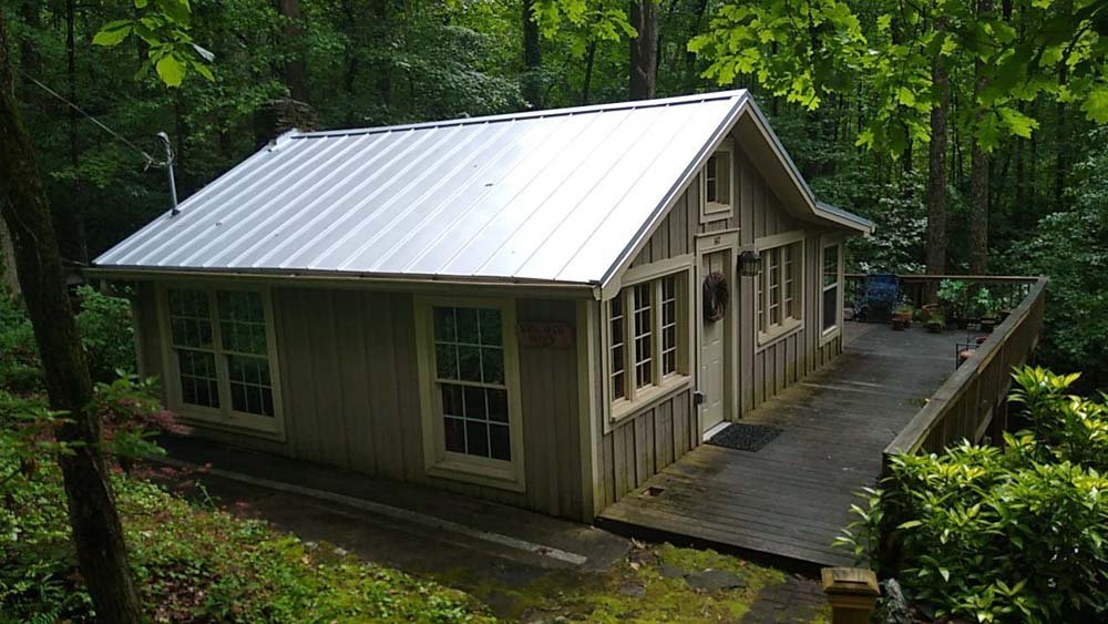 Slide of Georgia Roof