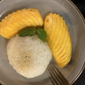 Kin Khao - Mango Sticky Rice $11.95 - Thai Near Me - Monrovia, California