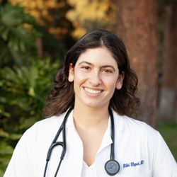 La Peer Pediatrics - Niki Elyasi, MD