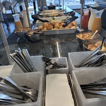 The Centurion Lounge - Nice spread - Airport Lounges Near Me - Phoenix, Arizona The Centurion Lounge - Nice spread - Airport Lounges Near Me - Phoenix, Arizona