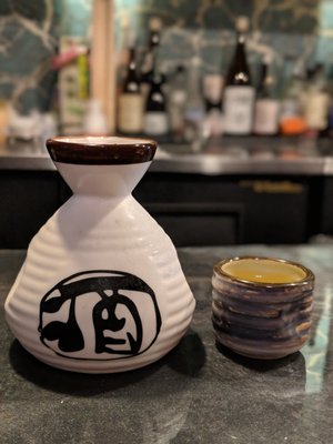 Koi Koi Saké Bar by null