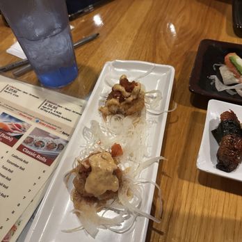 Sushi Junai 2 - Spicy Tuna Cracker (4 Pieces) - Sushi Bars Near Me - Austin, Texas
