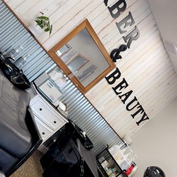 Gladys Barber & Salon - Barbers Near Me - Phoenix, Arizona