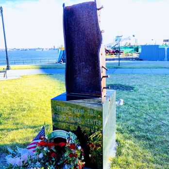 Harborview Park - Steel girder from the World Trade Center - Parks Near Me - Bayonne, New Jersey