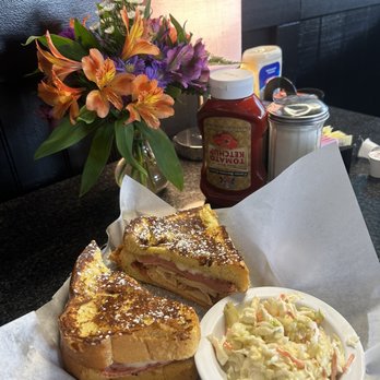 Avalon Diner - Monte Cristo Sandwich - Diners Near Me - Winter Garden, Florida