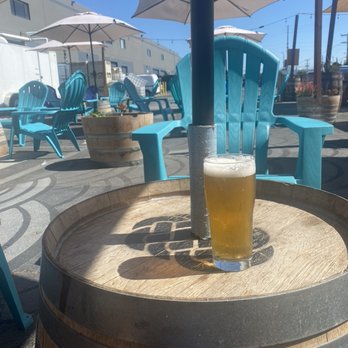 Three Weavers Brewing Co - Even Sassier - Breweries Near Me - Inglewood, California Three Weavers Brewing Co - Even Sassier - Breweries Near Me - Inglewood, California