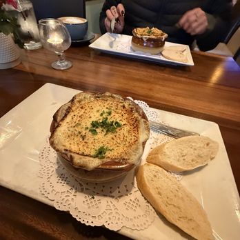 Creme De La Crepe - French Onion Soup Dinner - French Near Me - Redondo Beach, California