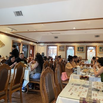President Thai - Thai Near Me - Pasadena, California
